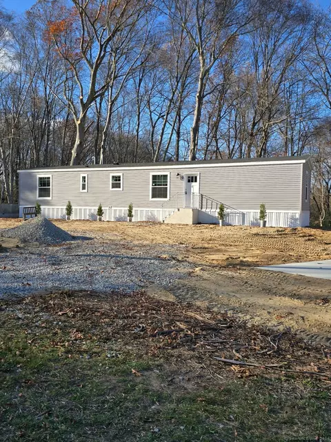 59 Kings Hwy # -4, Gales Ferry, CT 06335