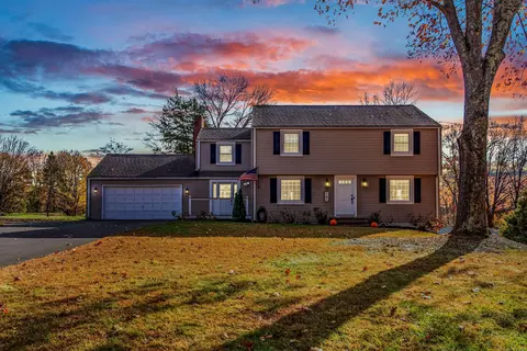 161 Bartlett St, Portland, CT 06480