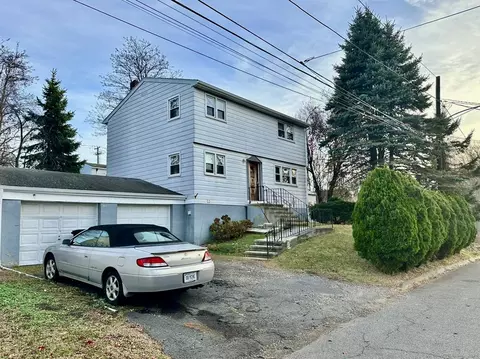 152 Dalton St, West Haven, CT 06516