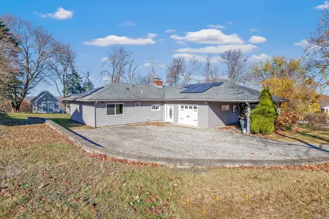29 Clark Hill Rd, Milford, CT 06460