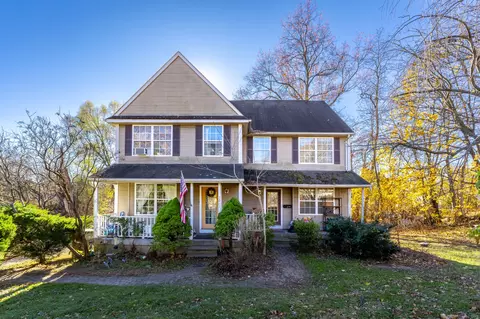 1211 New Britain Ave, West Hartford, CT 06110