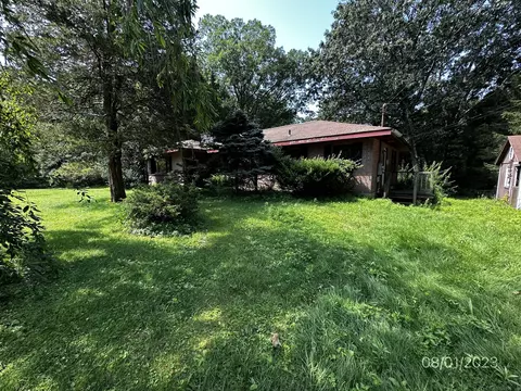 220 Upper Grassy Hill Rd, Woodbury, CT 06798