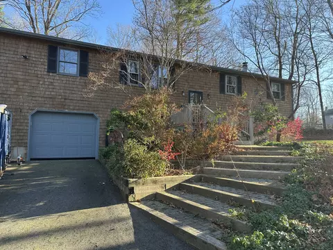 219 Clarke Rd, Lebanon, CT 06249