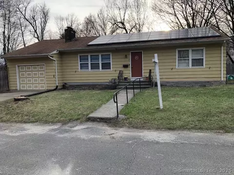 7 Collins St, Waterbury, CT 06704