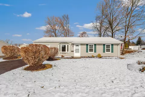 9 Charters Rd, Ansonia, CT 06401