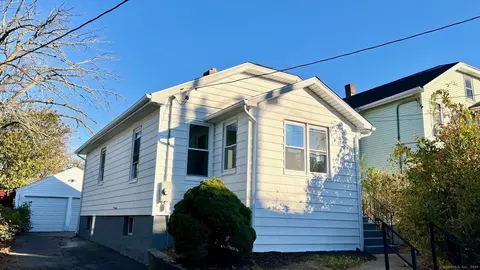 80 East Ave, Bridgeport, CT 06610