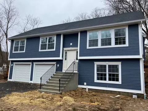 27 Matthews St, Bristol, CT 06010