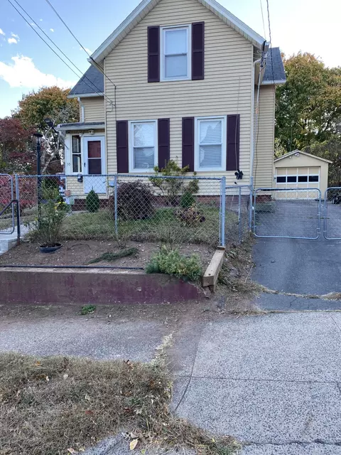 50 Locust St, New Britain, CT 06051
