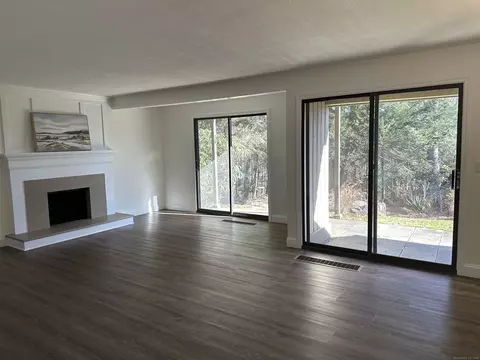 323 Heritage Vlg #A, Southbury, CT 06488