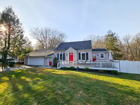 66 Straitsville Rd, Prospect, CT 06712
