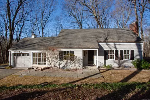 133 Waterville Rd, Farmington, CT 06032