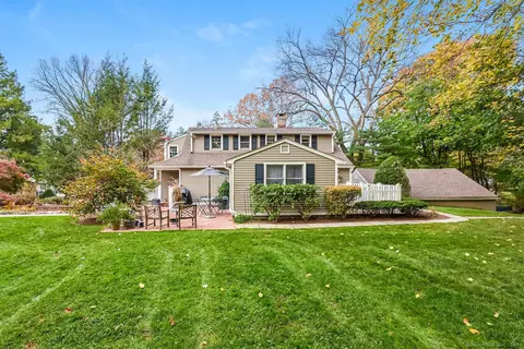 14 Cross Hwy #D, Westport, CT 06880