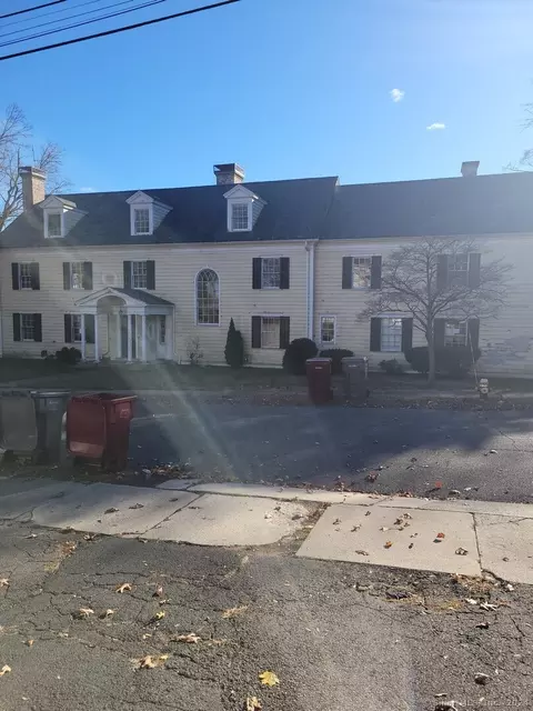 29 Rockwell Ave, Naugatuck, CT 06770