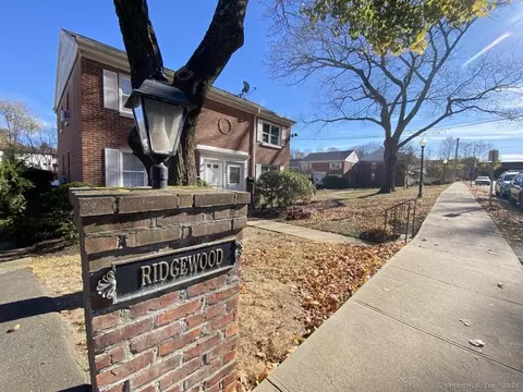 49 Kohanza St #49, Danbury, CT 06811