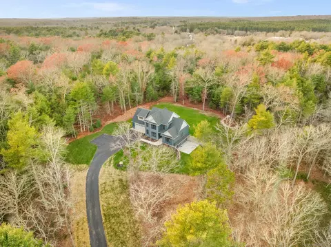72 Pendleton Hill Rd, Voluntown, CT 06384