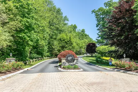 338 Hunter Dr #338, Litchfield, CT 06759