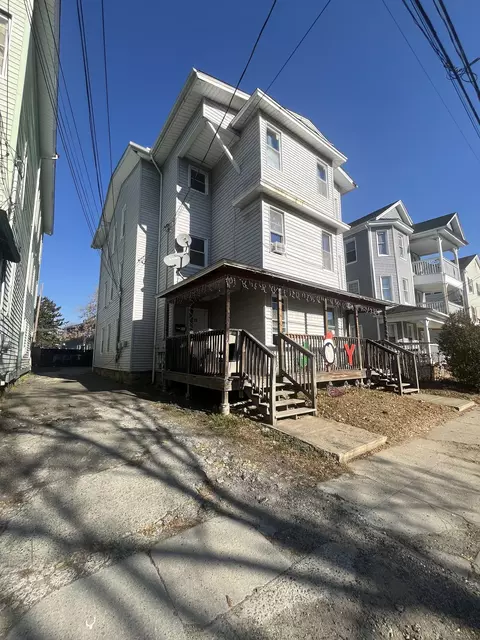 23 Irion St, Waterbury, CT 06704