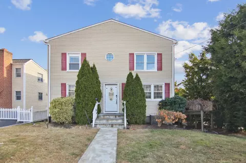 14 Fairview Ave, Norwalk, CT 06850