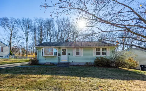 106 Brace Ave, Bristol, CT 06010