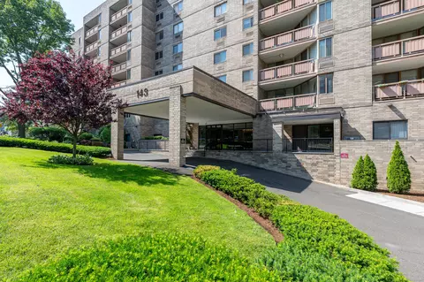 143 Hoyt St # 4, Stamford, CT 06905