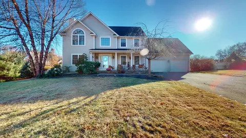 53 Abbe Rd, Enfield, CT 06082
