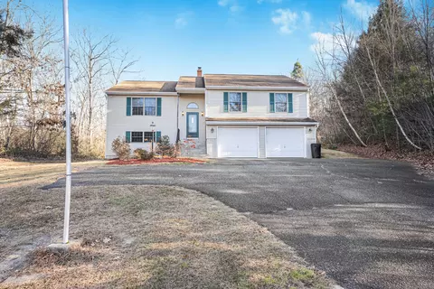 100 Heather Ln, Plymouth, CT 06786