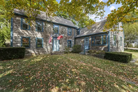 1315 River Rd, Groton, CT 06355