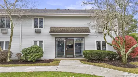 105 Florence Rd #2A, Branford, CT 06405