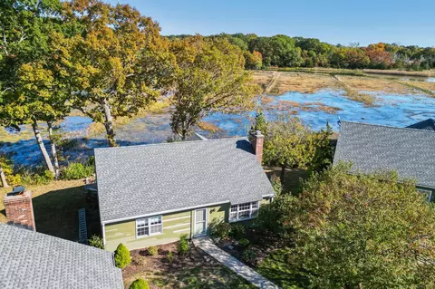 19 Canborne Way #19, Madison, CT 06443