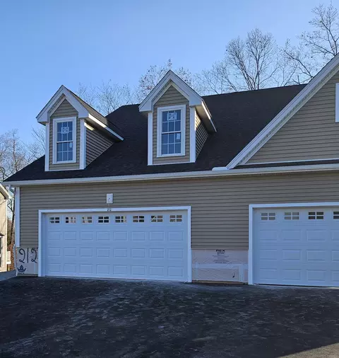 212 Boulder Ct #212, Bristol, CT 06010