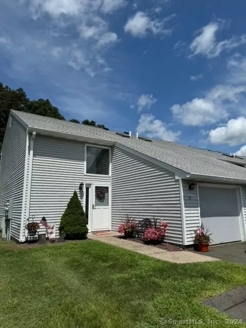 705 Lake Ave #15, Bristol, CT 06010