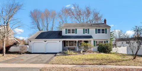 70 Westminster Dr, West Hartford, CT 06107