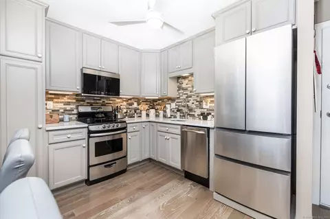 2408 Harbor View Dr #2408, Rocky Hill, CT 06067