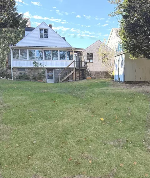 25 Hanrahan St, Stamford, CT 06902