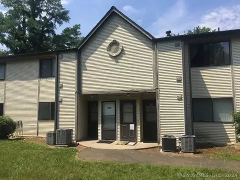 128 Derby Ave #E, New Haven, CT 06511