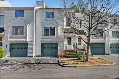 68 Virginia Ave #12, Danbury, CT 06810
