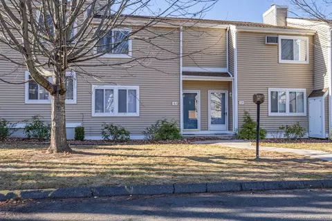 60 Old Town Rd #163, Vernon, CT 06066