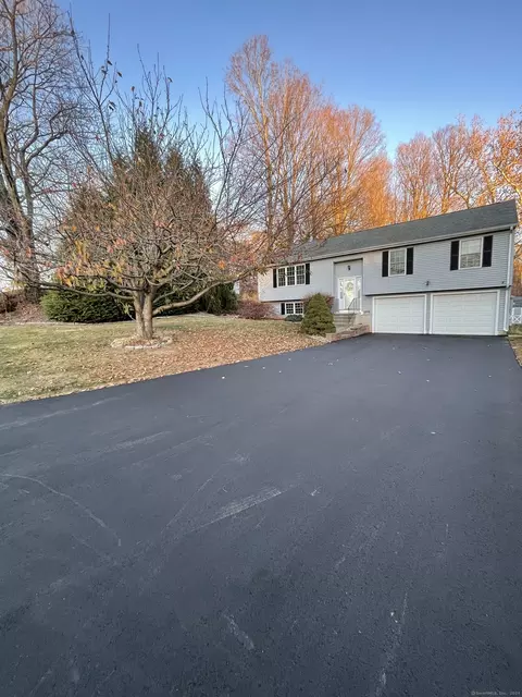 12 Maple St, Vernon, CT 06066