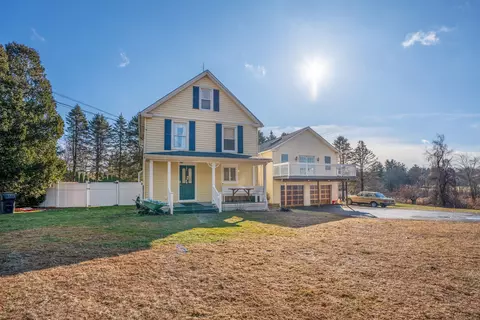 103 Lake Winnemaug Rd, Watertown, CT 06795