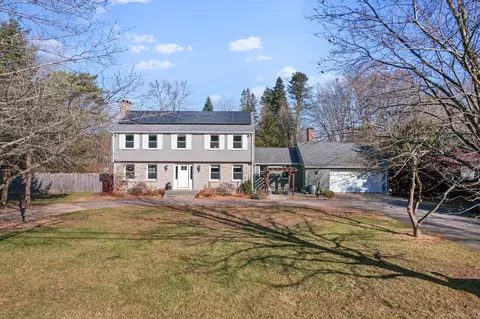37 August Rd, Simsbury, CT 06070