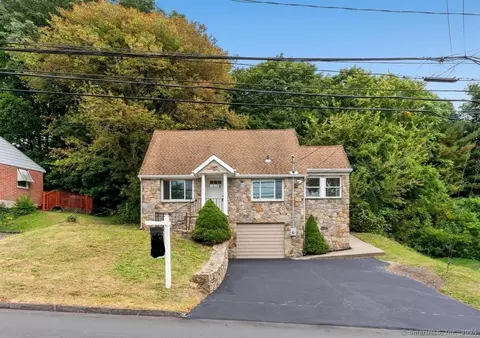 1130 Yale Ave, Wallingford, CT 06492