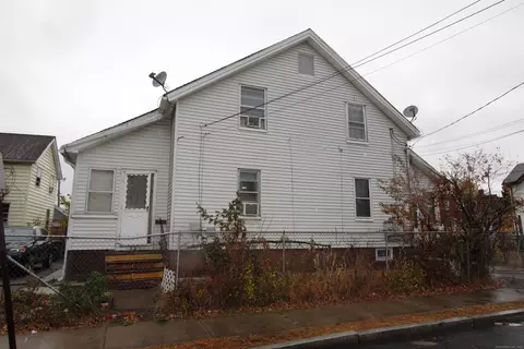60-62 Bliss St, Hartford, CT 06114