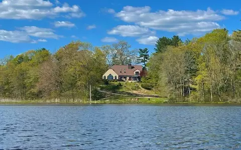 79 Arbor Rd, Griswold, CT 06351