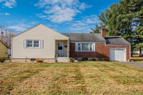 27 S Pembroke St, Wethersfield, CT 06109