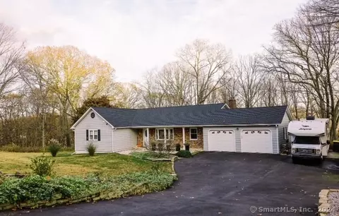51 Silver Hill Rd, Ansonia, CT 06401