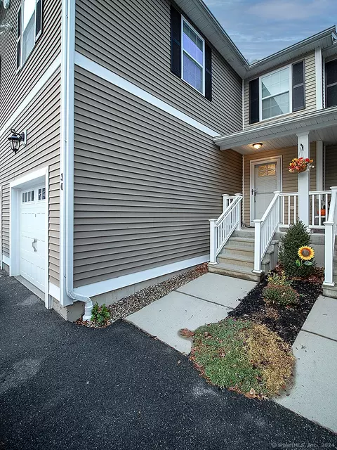 2118 Meriden Waterbury Tpke #30, Cheshire, CT 06410