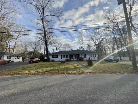 23-45 Flagg St, Putnam, CT 06260
