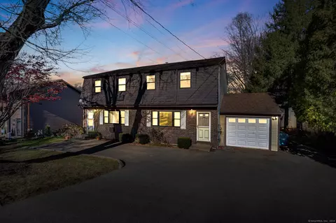 778 Center St, Wallingford, CT 06492