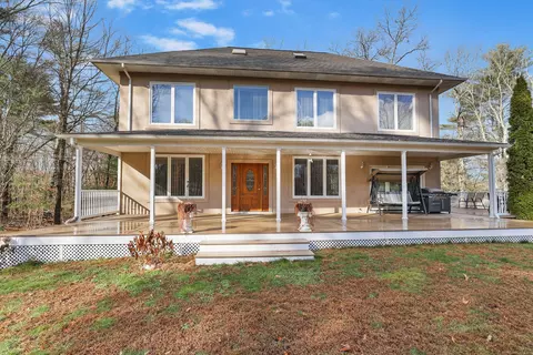 9 Welsh St, Killingly, CT 06239