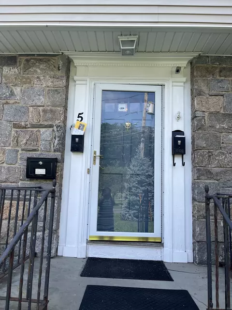 5 Bridge St, Norwalk, CT 06855